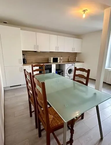 Splendide Pour 8 Personnes Tout Equipe Miluza