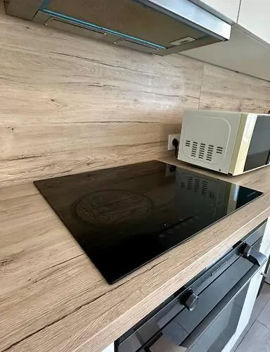 Splendide Pour 8 Personnes Tout Equipe * Miluza